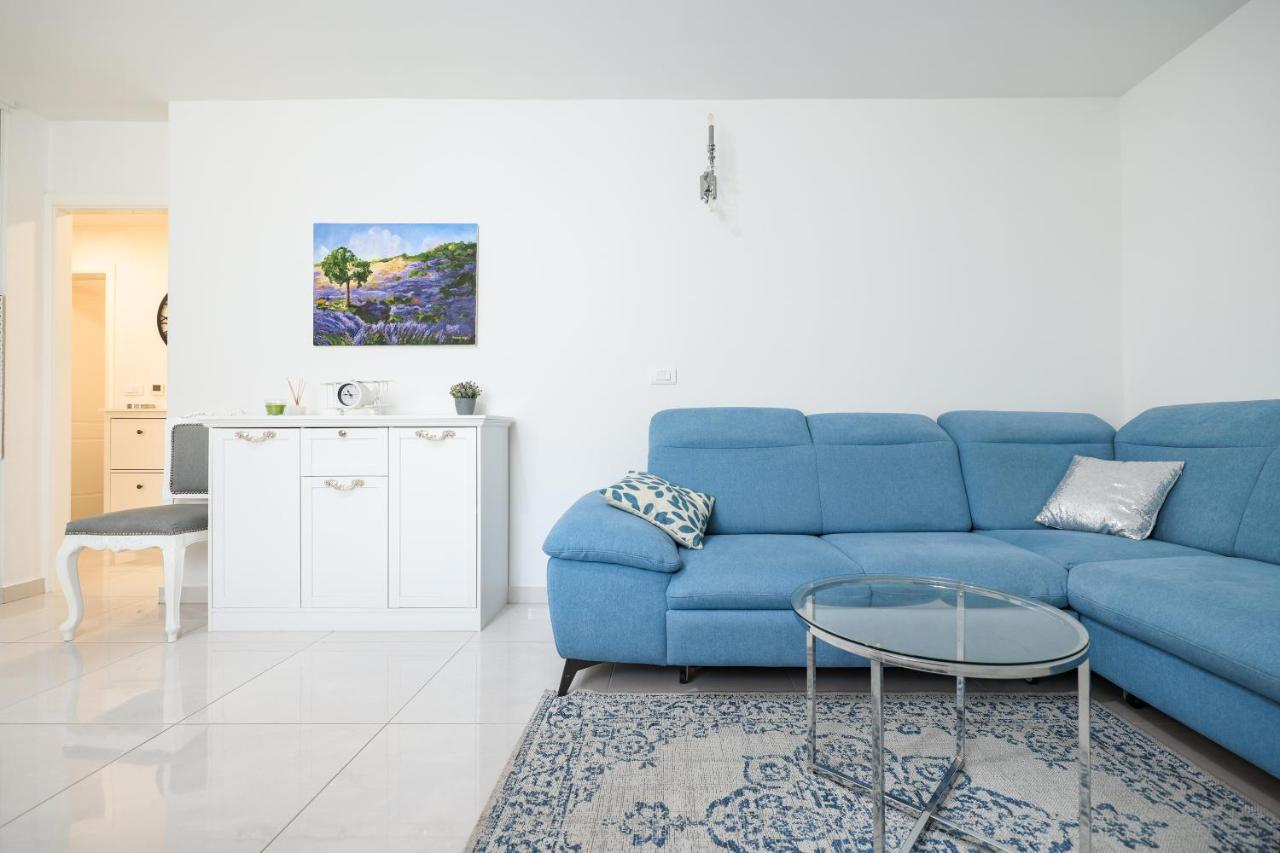 Two Bedroom Apartment With A Balcony Relja Zadar Exterior photo